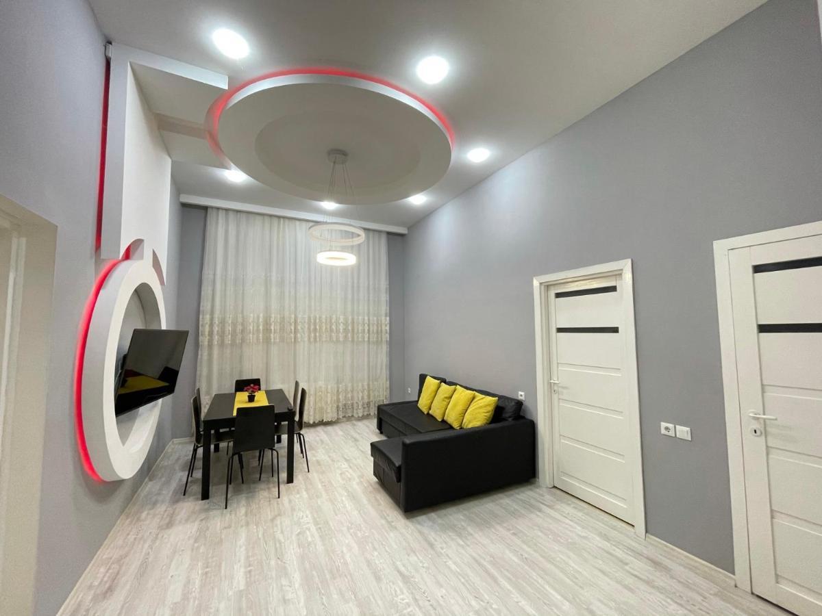 Deluxe Sapphire Residency - 4 Bedrooms Boedapest Buitenkant foto