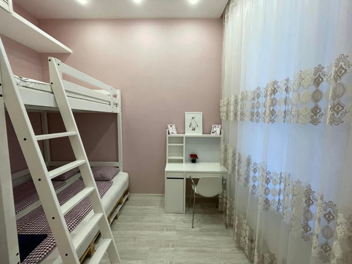 Deluxe Sapphire Residency - 4 Bedrooms Boedapest Buitenkant foto