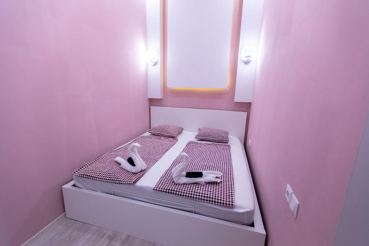 Deluxe Sapphire Residency - 4 Bedrooms Boedapest Buitenkant foto